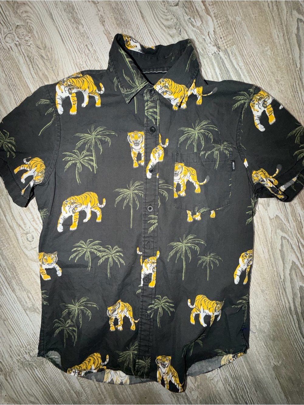 Men’s Black Short-Sleeve Shirt with Yellow Tiger Print